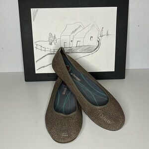 Vionic Willow Suede Rhinestone Embellished Comfort Orthaheel Ballet Flats US 9.5